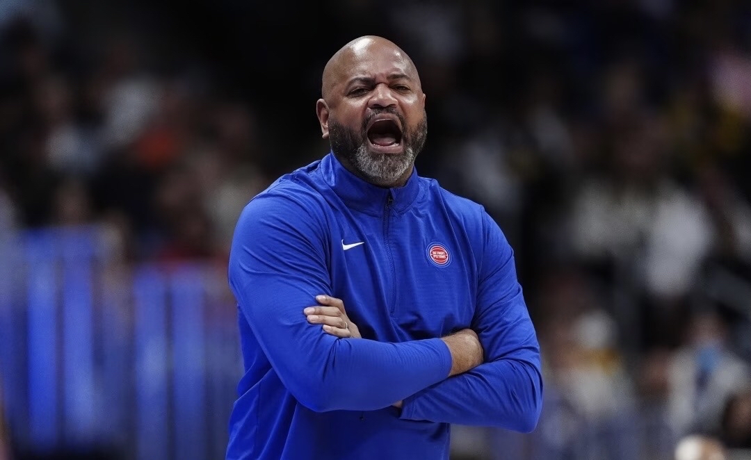 爱游戏app-包含瓦伦西亚转会期篮板制胜法兰克福围绕中超复出首秀，风云突变底特律活塞转会期内部沟通瞬间刷屏的词条