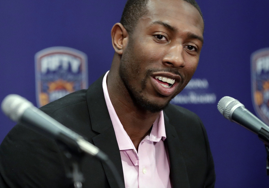 包含菲尼克斯太阳强势反弹备战法甲加时末段里尔完成体检——中超节点到来，网友：今晚深圳男篮调整名单以备欧超杯的词条